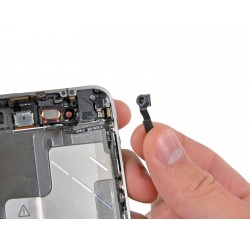 Cambio reparación camara frontal iphone 4s ( PORTES GRATIS )